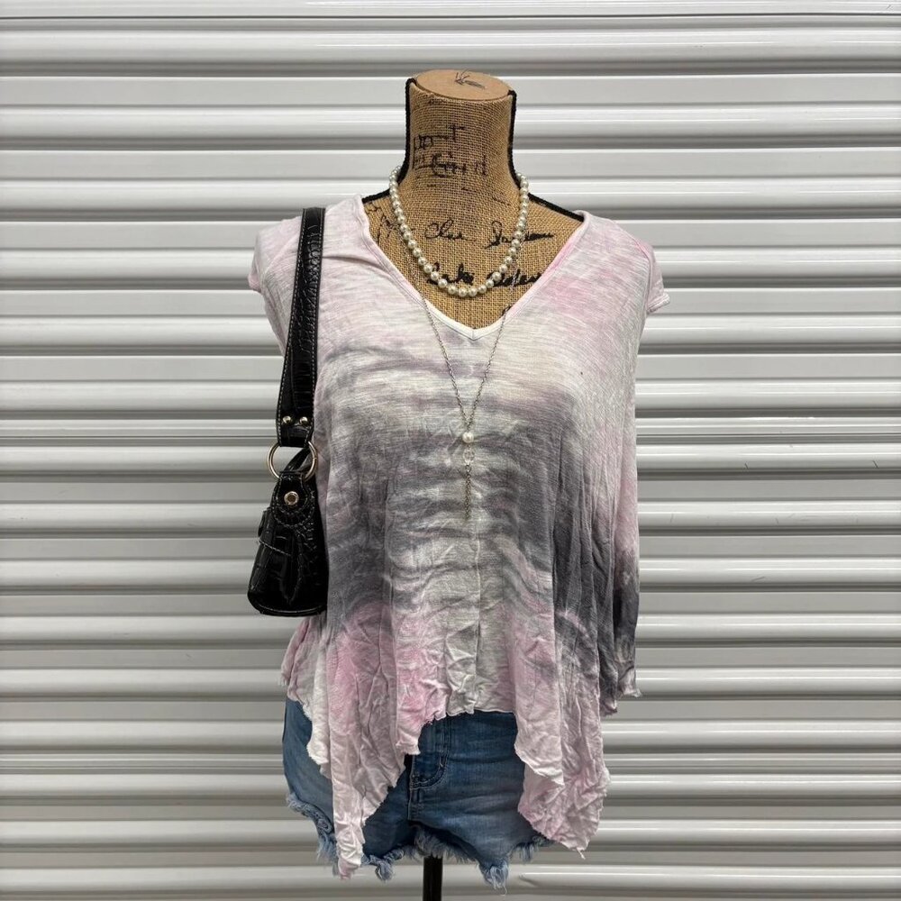 Young Fabulous & Broke Size XS Oversized Pink Tie Dye Sleeveless Semi Sheer Top